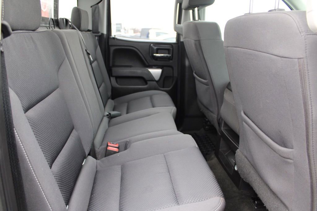 Used 2018 Chevrolet Silverado 1500 LT w/ All Star Edition image 21