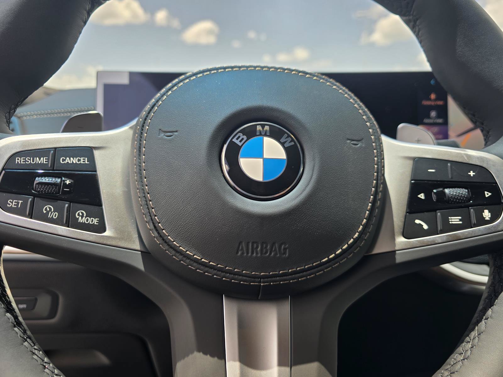 New 2026 BMW X5 xDrive40i w/ M Sport Package AWD/4WD image 23
