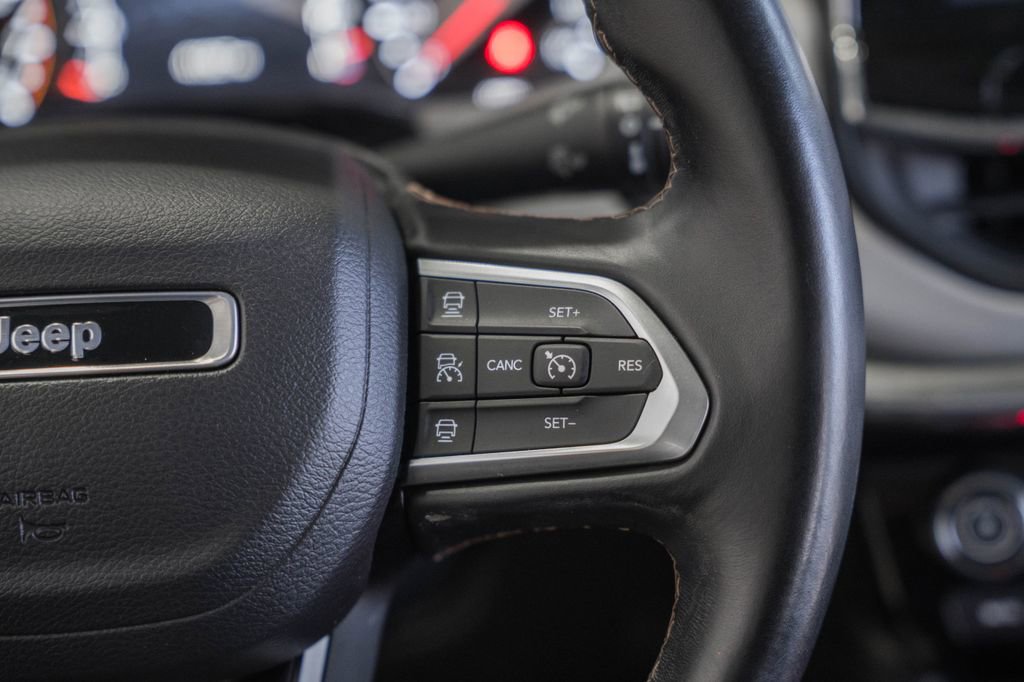 Used 2022 Jeep Compass Limited image 35