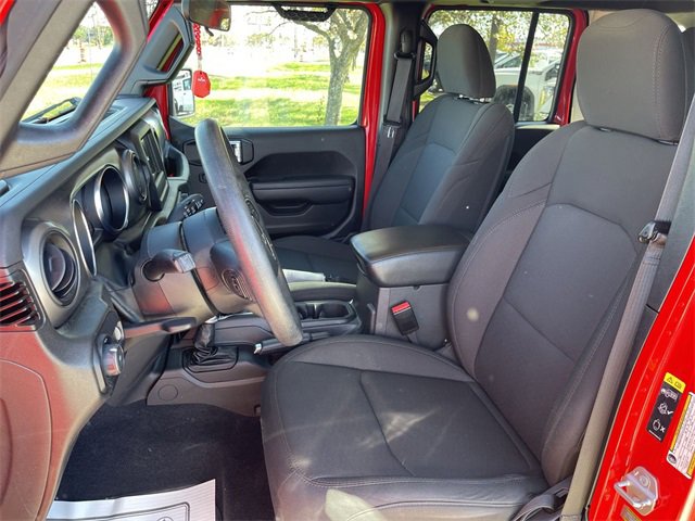 Used 2023 Jeep Wrangler Willys image 9
