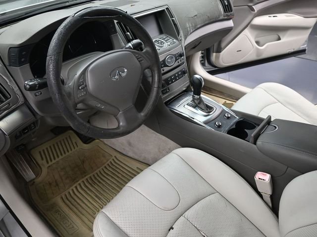 Used 2012 INFINITI G37 Journey w/ Premium Pkg image 14