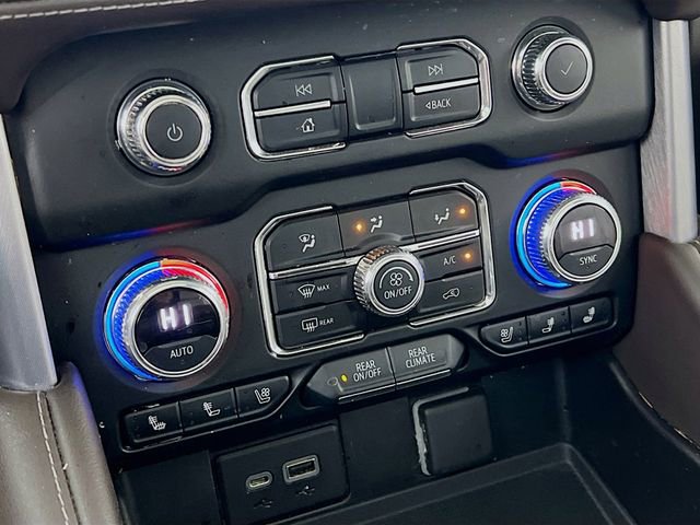 Used 2022 GMC Yukon XL SLT w/ SLT Luxury Package image 20