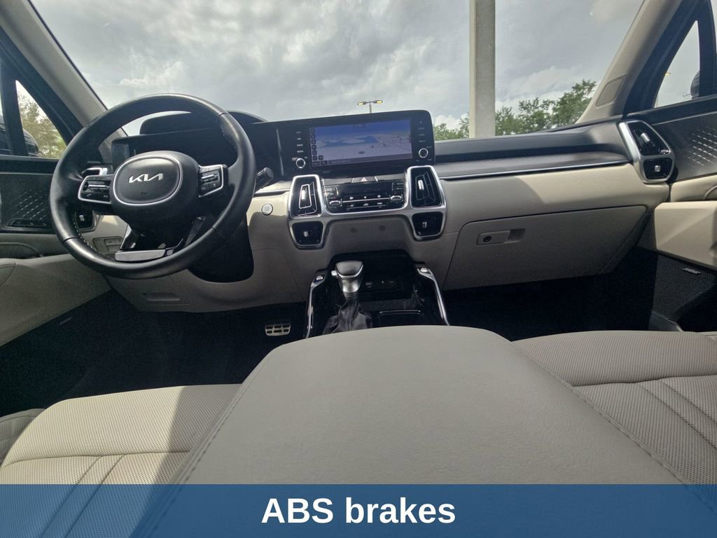 Used 2022 Kia Sorento SX FWD image 11