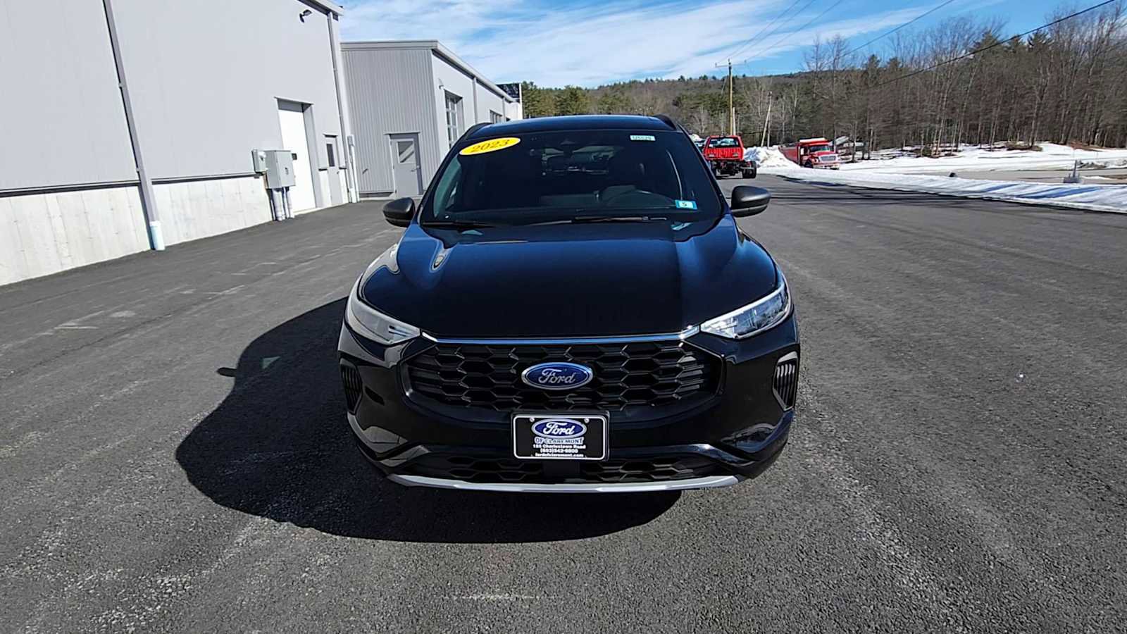 Used 2023 Ford Escape ST-Line w/ Tech Pack #1 AWD/4WD image 3