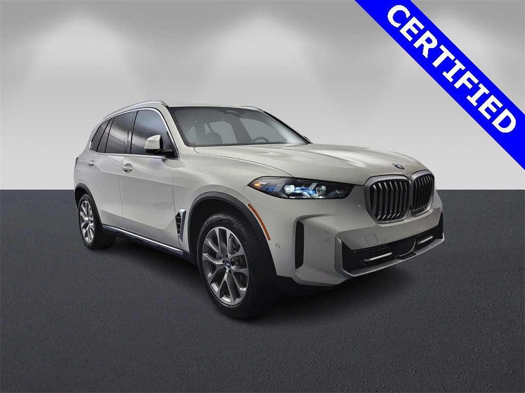 Certified 2024 BMW X5 xDrive40i w/ Premium Package image 1