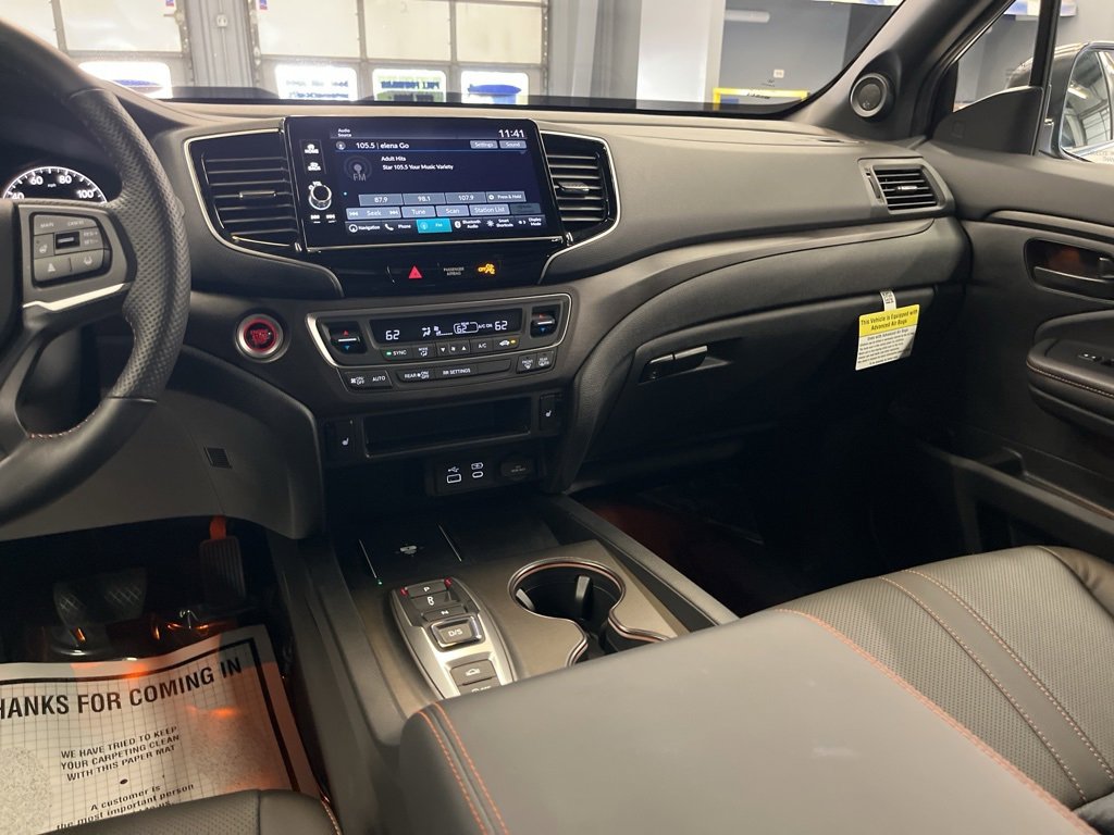 Used 2025 Honda Ridgeline TrailSport image 23