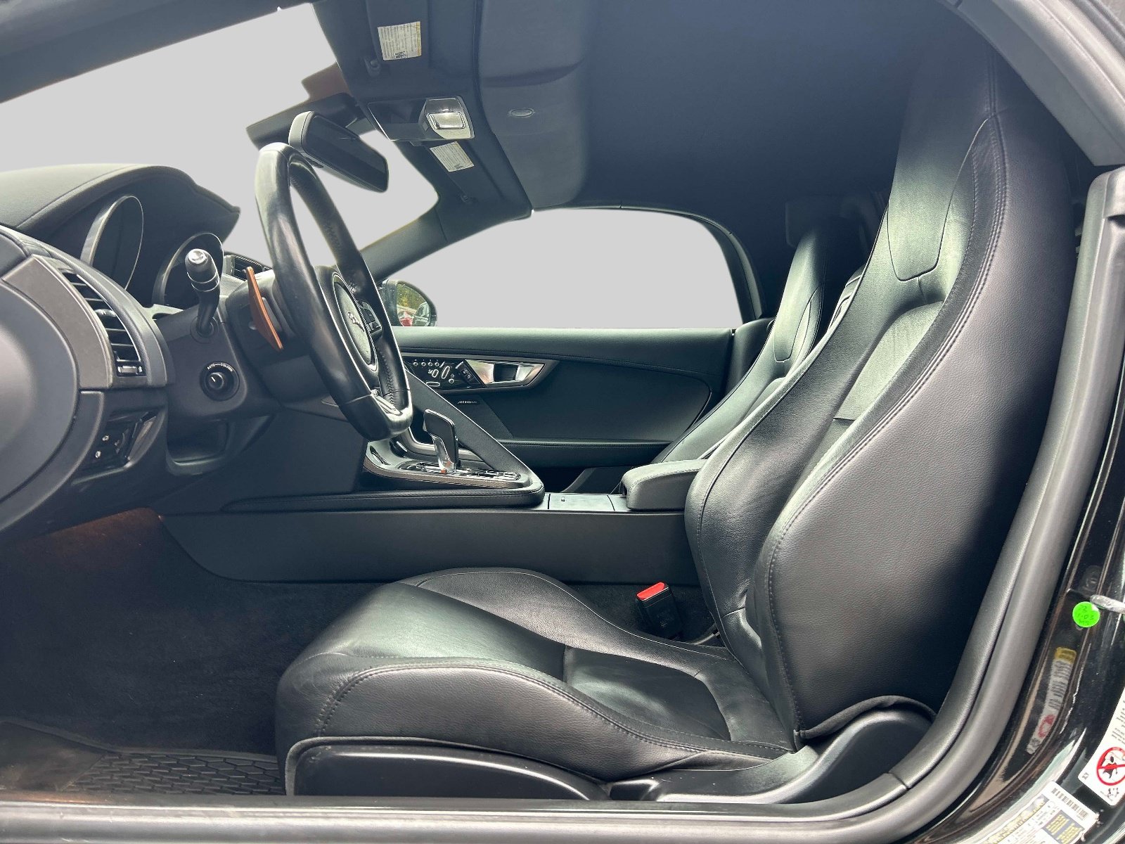 Used 2014 Jaguar F-TYPE S RWD image 16