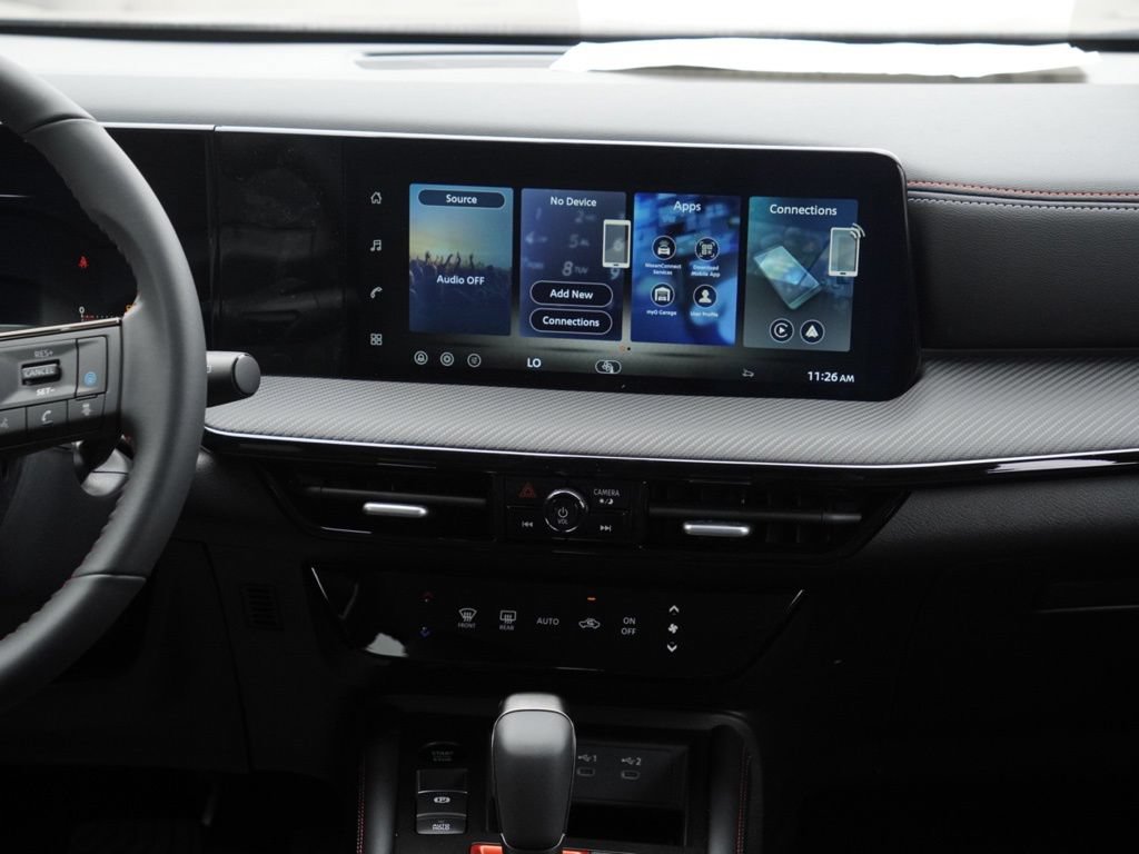 New 2026 Nissan Kicks SR FWD image 22