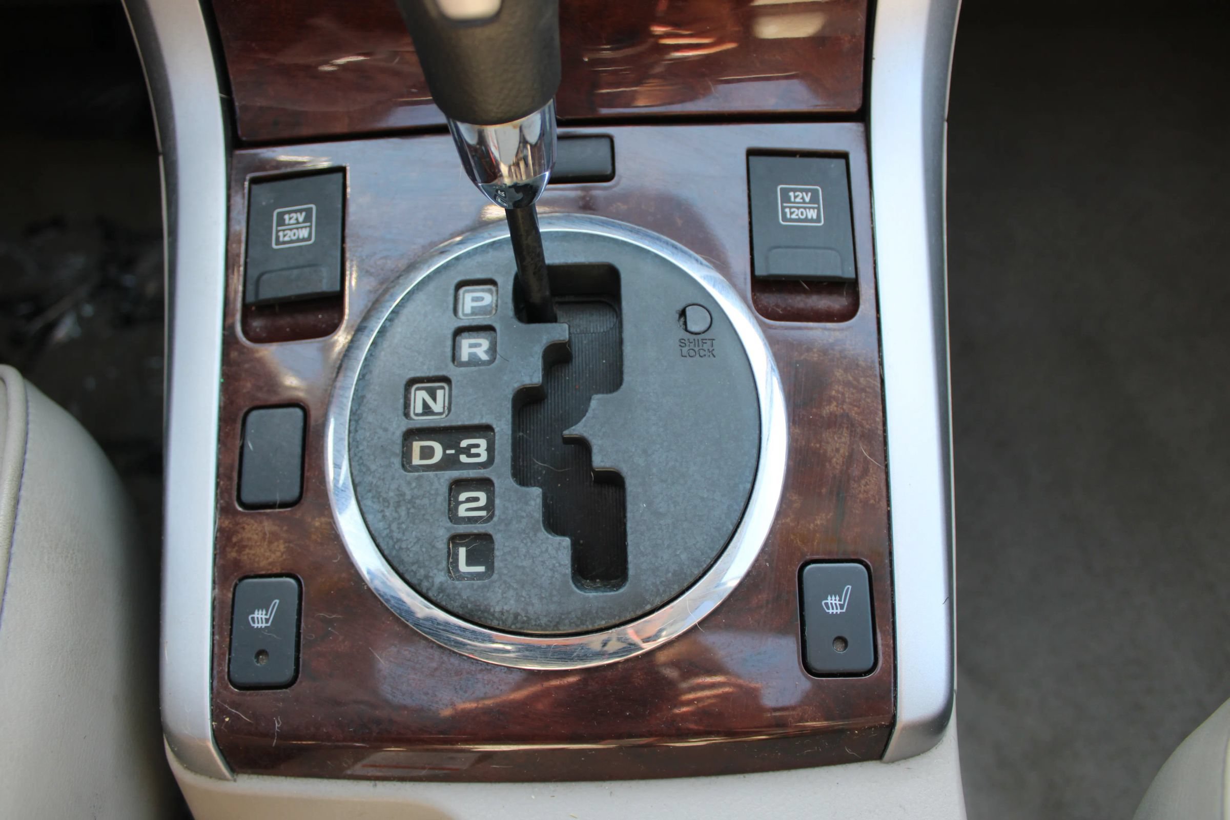 Used 2012 Suzuki Grand Vitara Limited AWD/4WD image 12