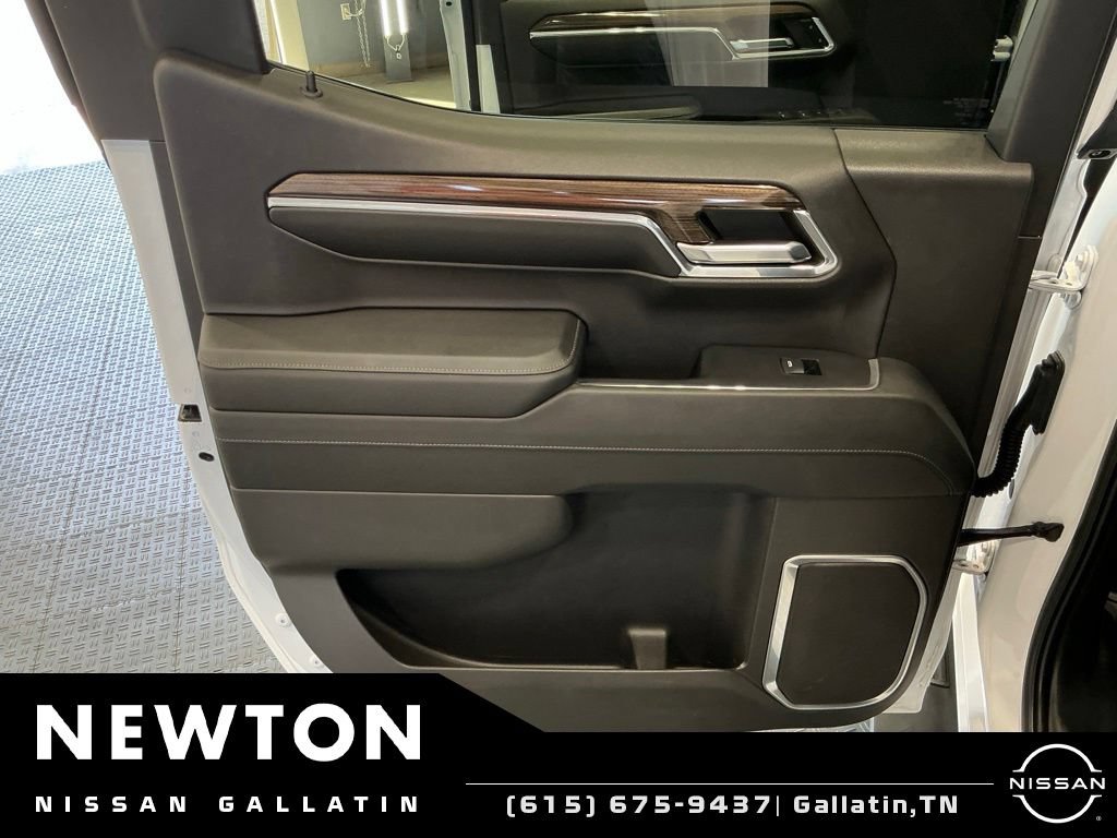 Used 2023 Chevrolet Silverado 1500 LT Trail Boss w/ Protection Package AWD/4WD image 40