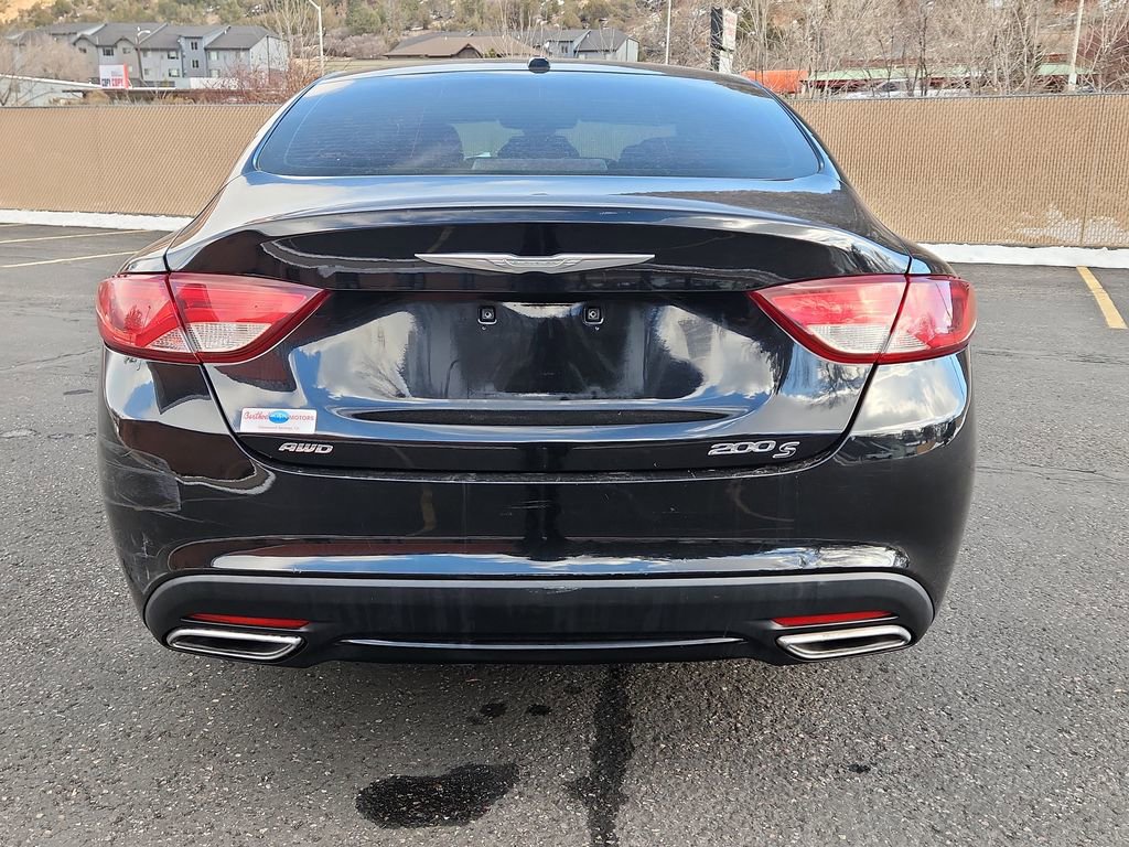 Used 2015 Chrysler 200 S image 11