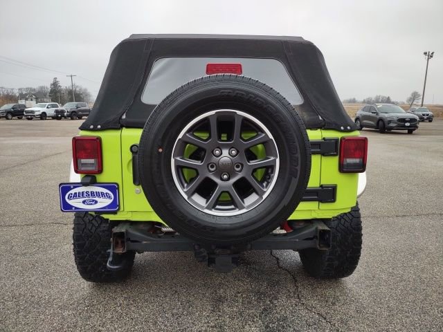 Used 2016 Jeep Wrangler Unlimited Sahara image 4