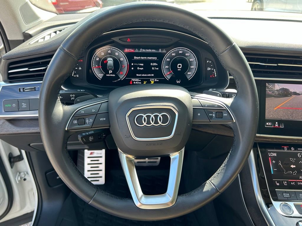 Used 2021 Audi Q7 2.0T Premium Plus w/ Executive Package AWD/4WD image 22