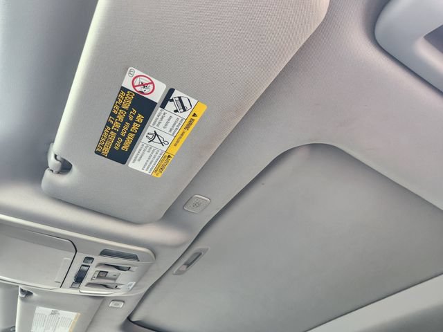 Certified 2025 Toyota Highlander Limited FWD image 25