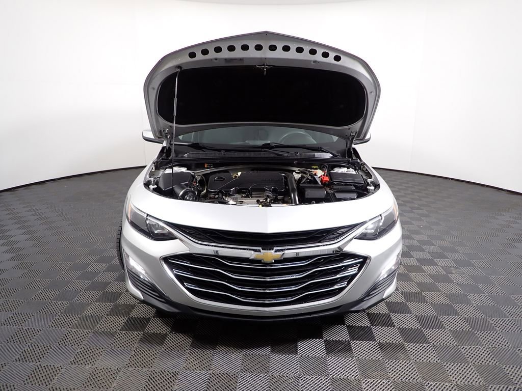 Used 2020 Chevrolet Malibu LS w/ Driver Confidence Package II image 5