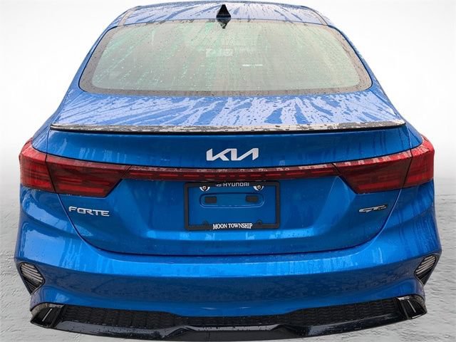 Used 2022 Kia Forte GT-Line w/ GT-Line Technology Package FWD image 4