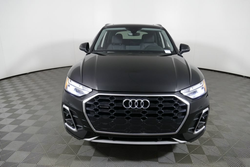 Used 2023 Audi Q5 2.0T Premium Plus w/ Premium Plus Package AWD/4WD image 8
