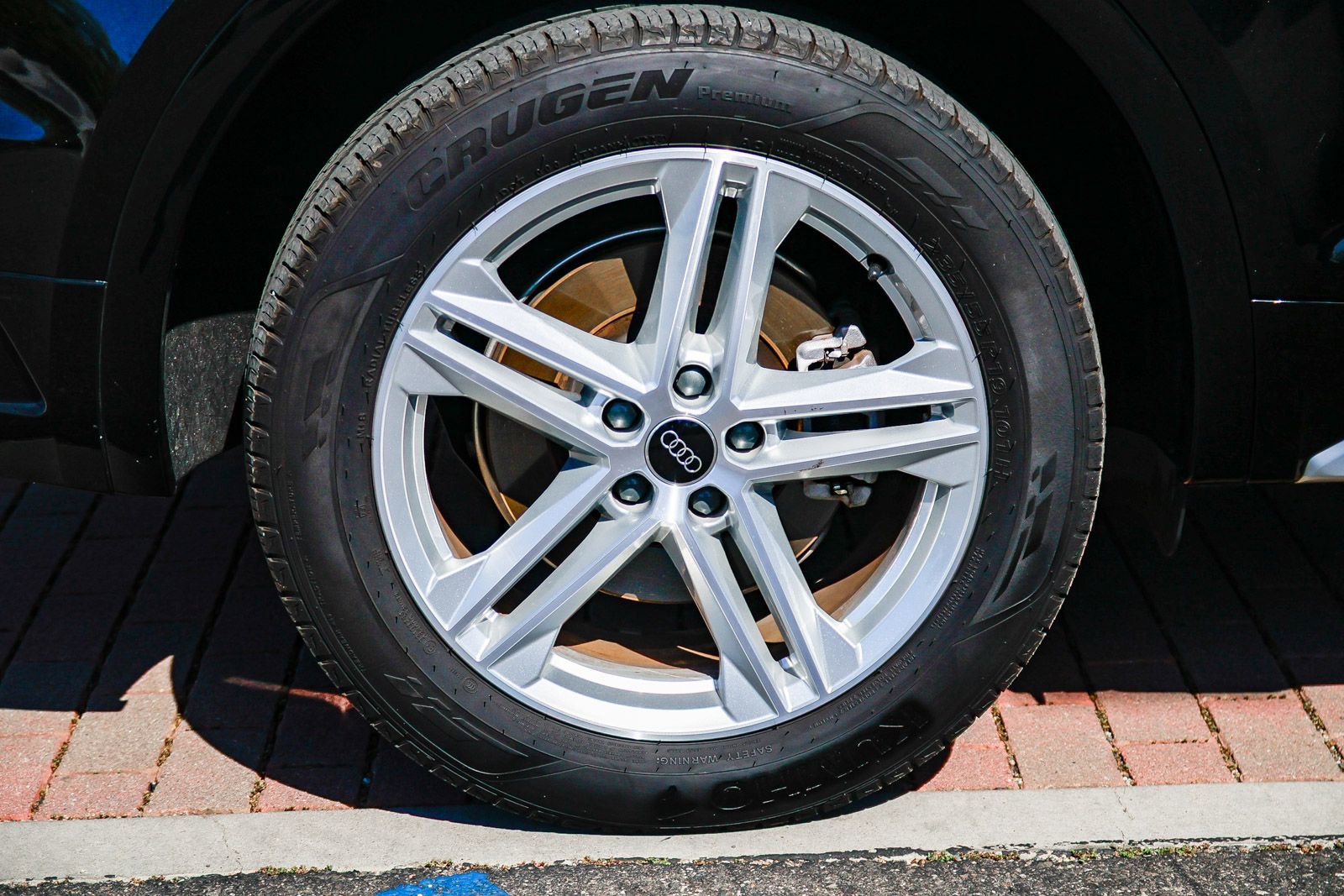 Certified 2024 Audi Q5 e Premium image 8