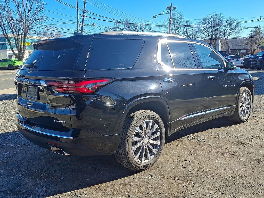 Used 2023 Chevrolet Traverse Premier w/ LPO, Floor Liner Package image 7