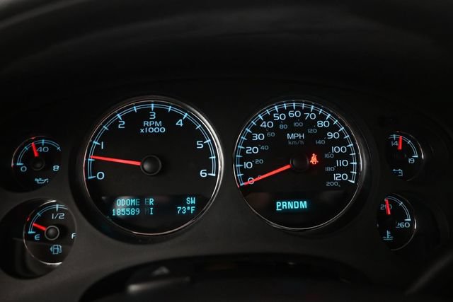 Used 2010 GMC Yukon XL SLT AWD/4WD image 30
