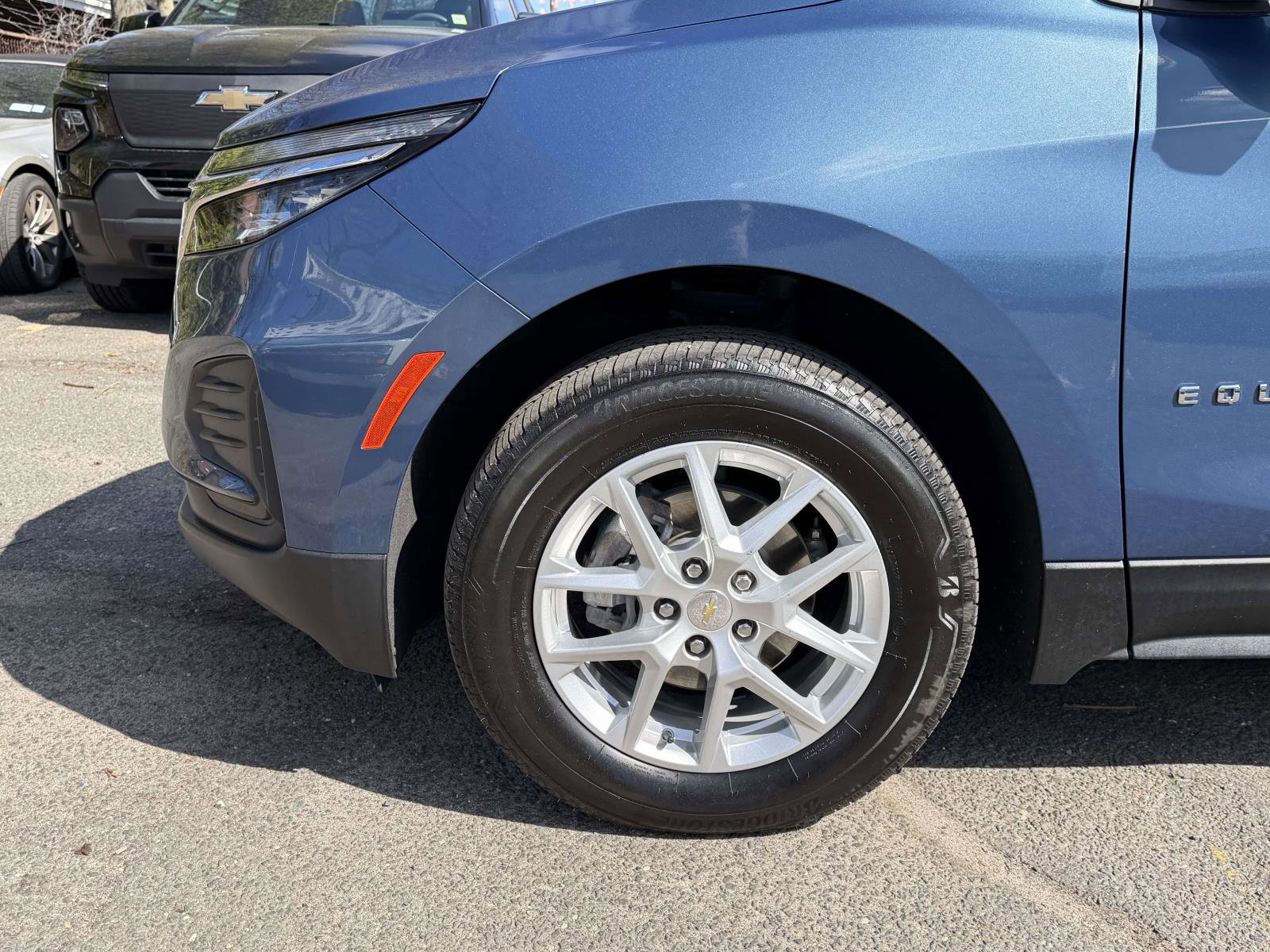 Certified 2024 Chevrolet Equinox LS w/ LS Convenience Package AWD/4WD image 8