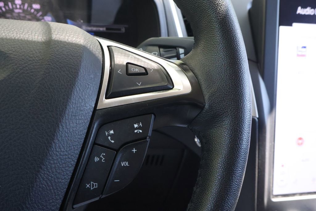 Used 2024 Ford Edge SEL AWD/4WD image 30