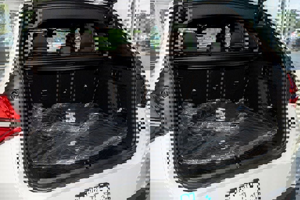 Used 2025 BMW X3 xDrive30i image 11