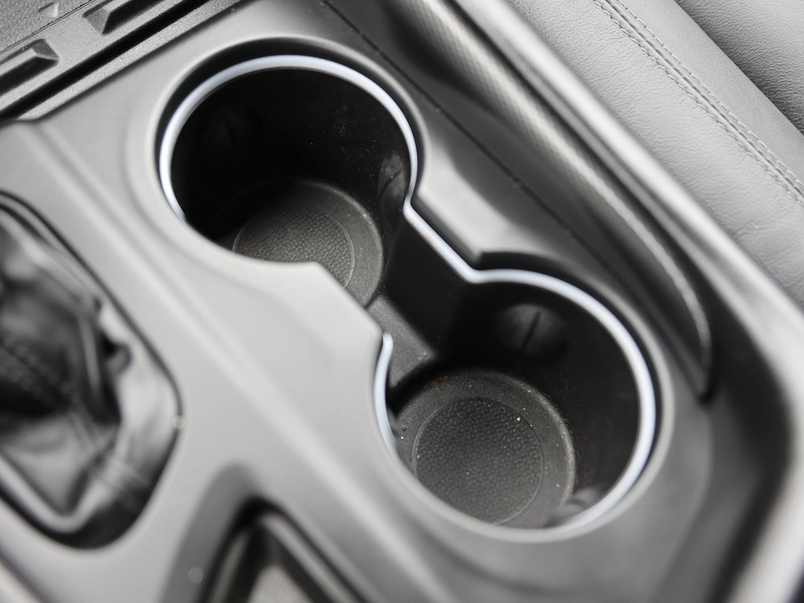 Used 2022 Dodge Durango GT image 35