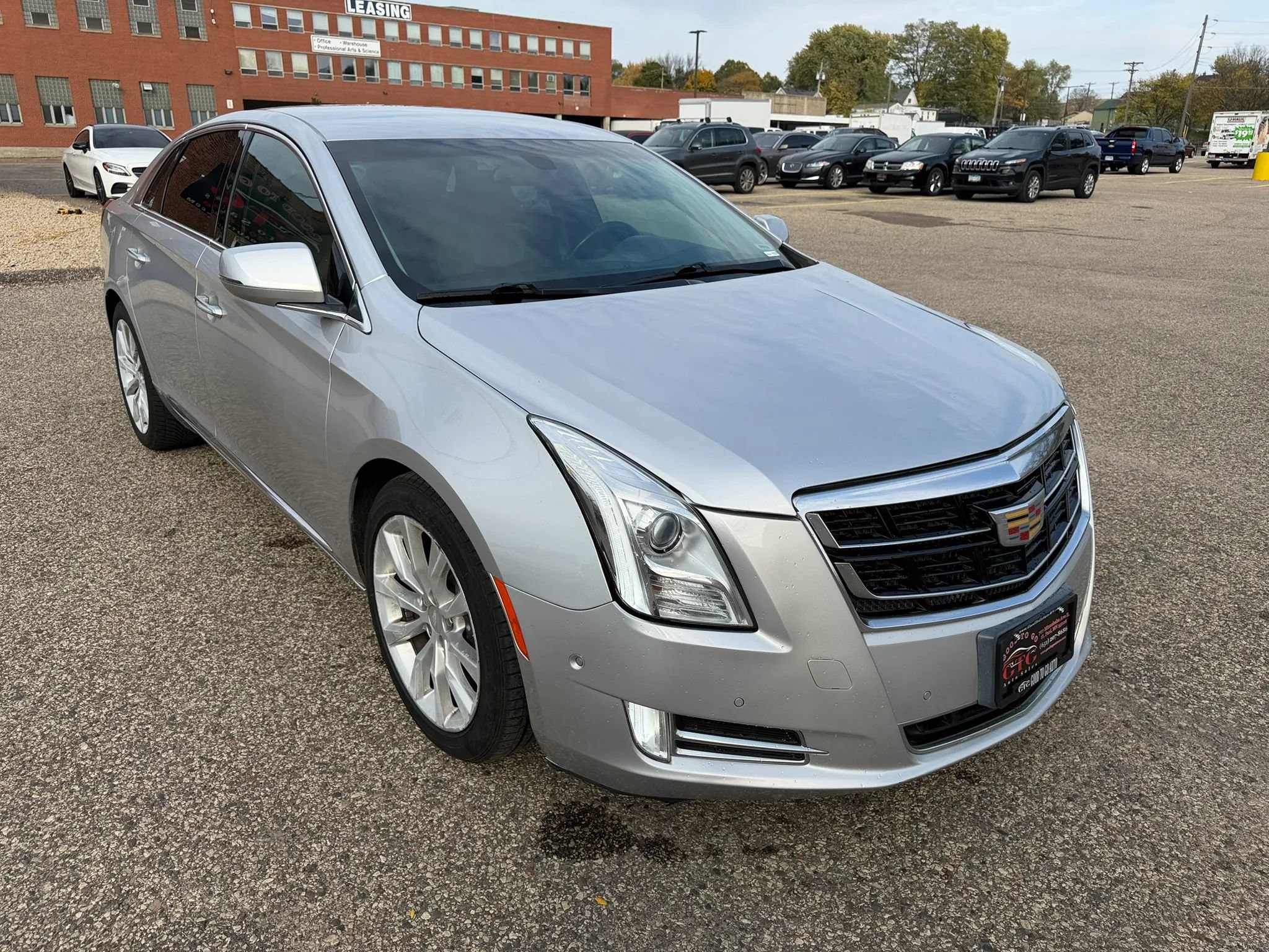 Used 2017 Cadillac XTS Luxury FWD image 8