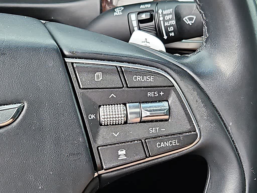 Used 2018 Genesis G90 3.3T Premium AWD/4WD image 22