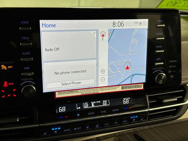 Used 2024 Toyota Sienna Platinum AWD/4WD image 39