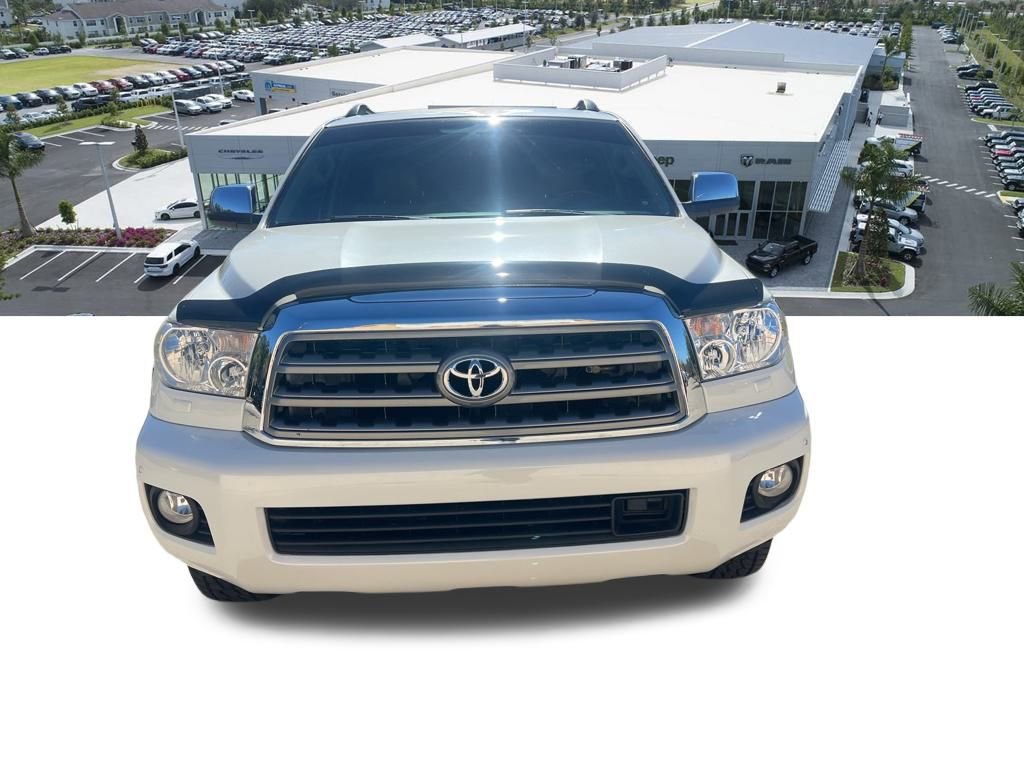 Used 2014 Toyota Sequoia Platinum image 2