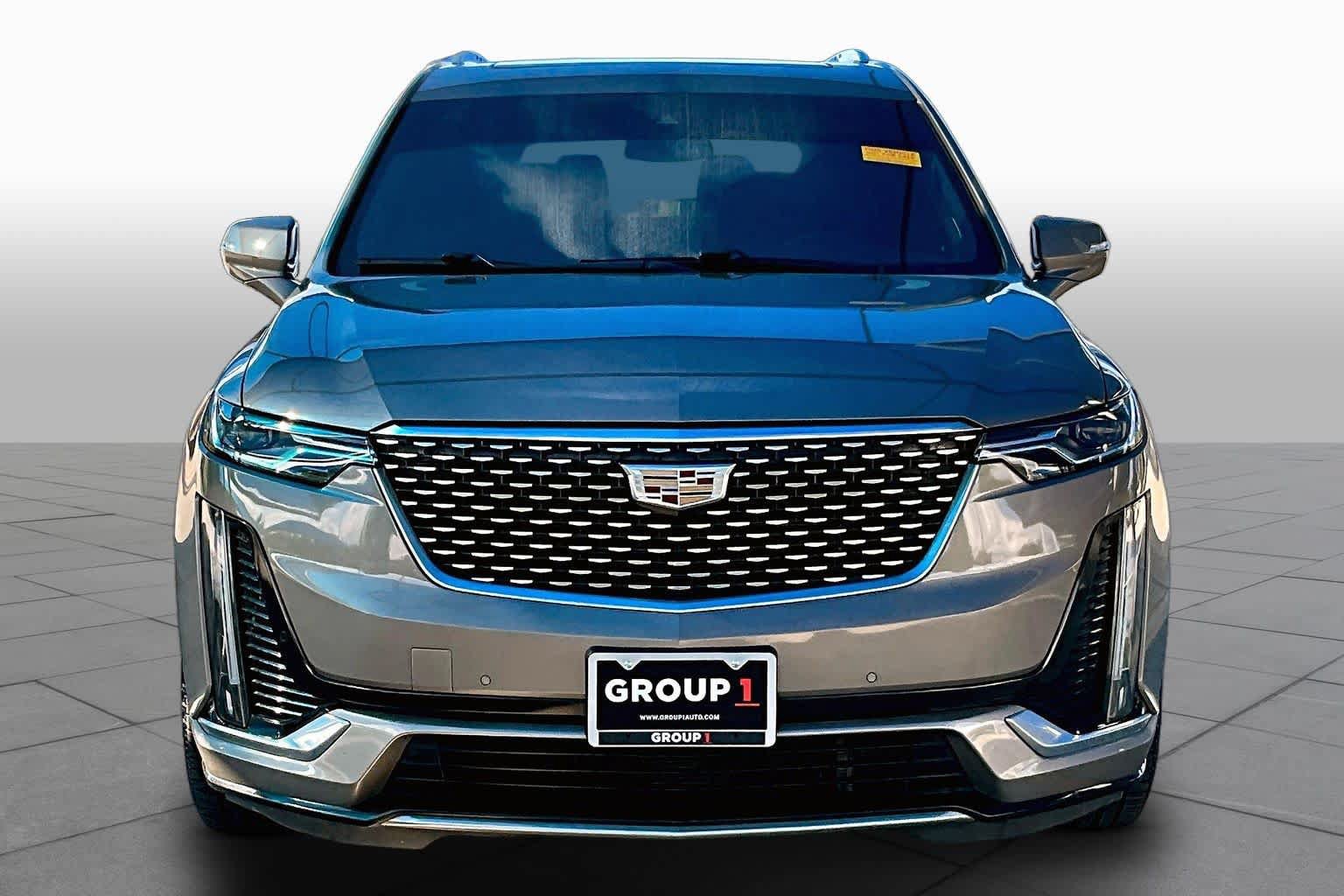 Used 2023 Cadillac XT6 Premium Luxury FWD image 4