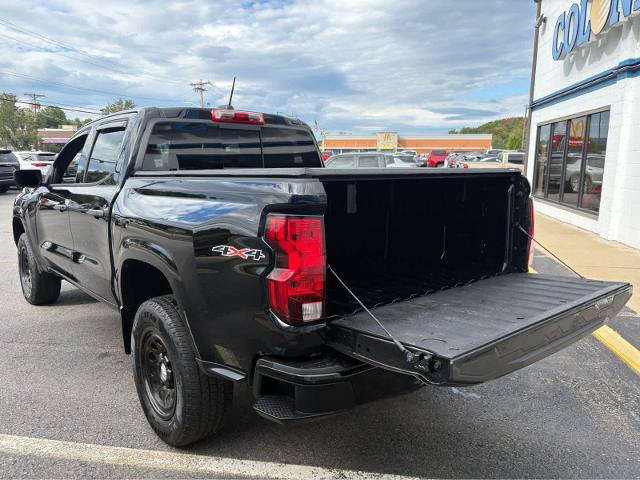 Used 2023 Chevrolet Colorado W/T w/ WT Convenience Package AWD/4WD image 7