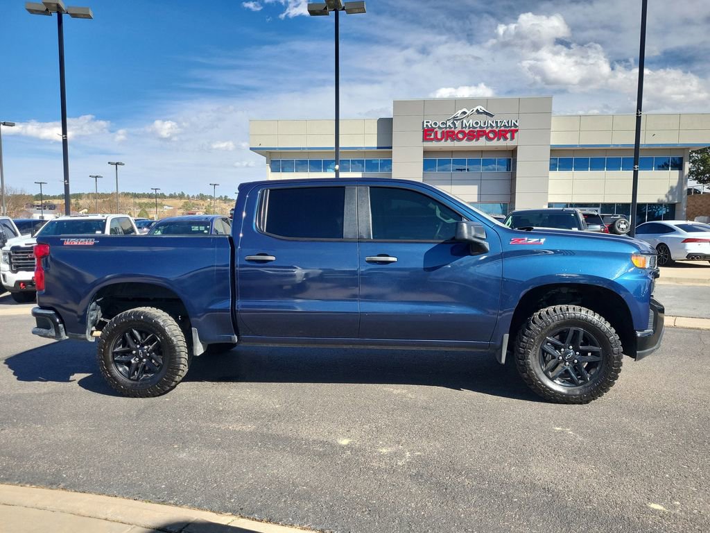 Used 2020 Chevrolet Silverado 1500 Custom Trail Boss w/ Custom Convenience Package image 3