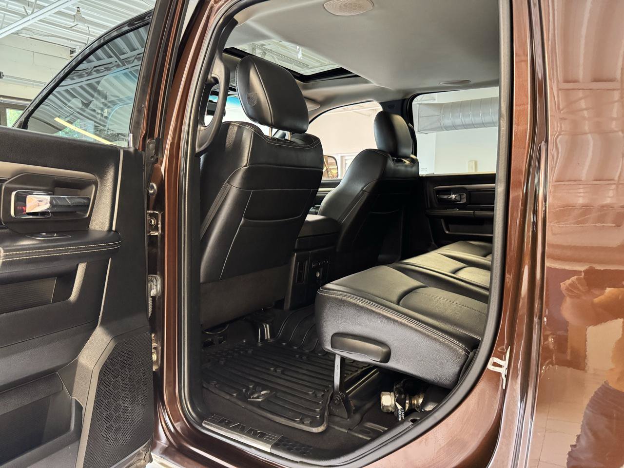Used 2017 RAM 2500 Limited AWD/4WD image 19