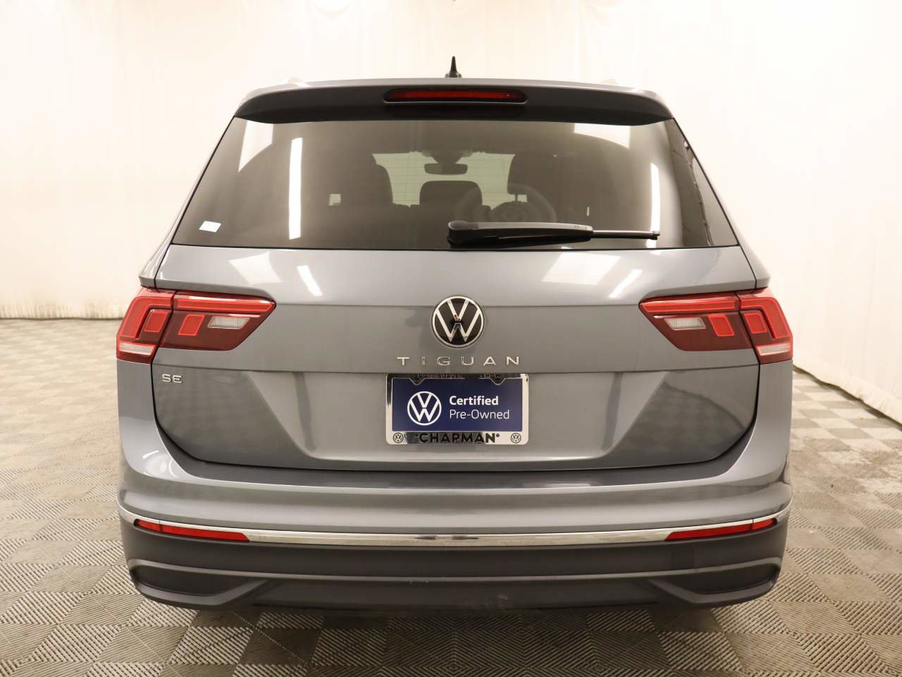 Certified 2023 Volkswagen Tiguan SE image 6