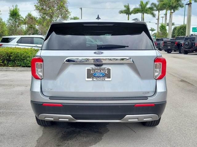 Certified 2023 Ford Explorer XLT w/ Equipment Group 202A RWD image 6