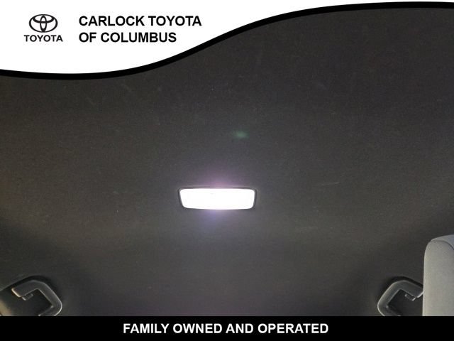 Used 2025 Toyota Corolla SE w/ Convenience Package FWD image 14