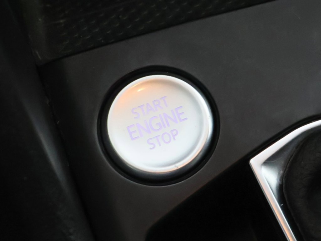 Used 2022 Volkswagen Taos SE image 35