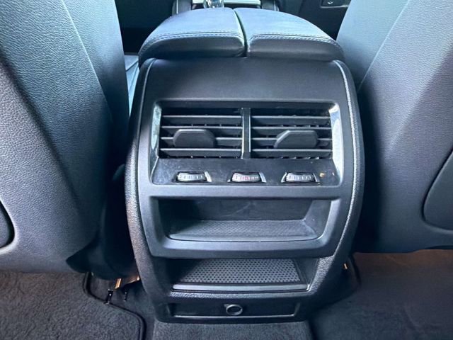 Used 2019 BMW X5 xDrive40i AWD/4WD image 16