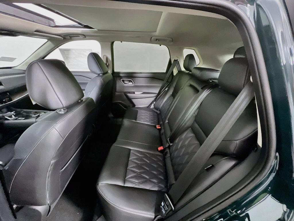 New 2026 Nissan Rogue Platinum w/ Platinum Premium Package AWD/4WD image 23