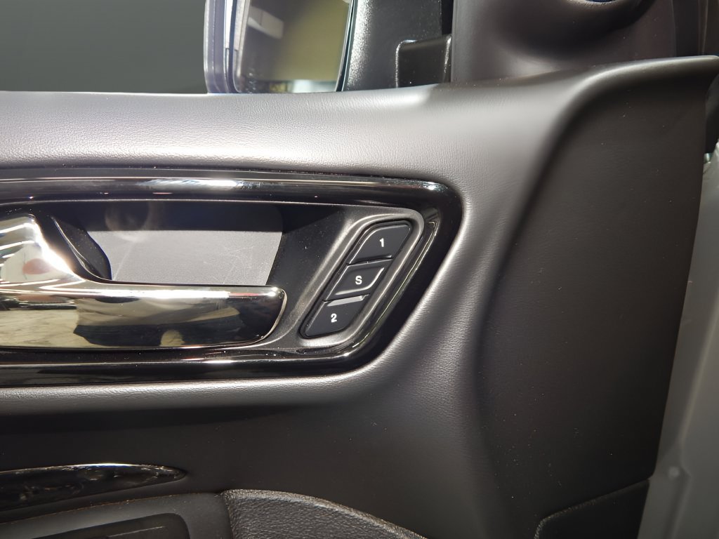 Used 2021 Dodge Durango SRT Hellcat w/ Premium Interior Group AWD/4WD image 15