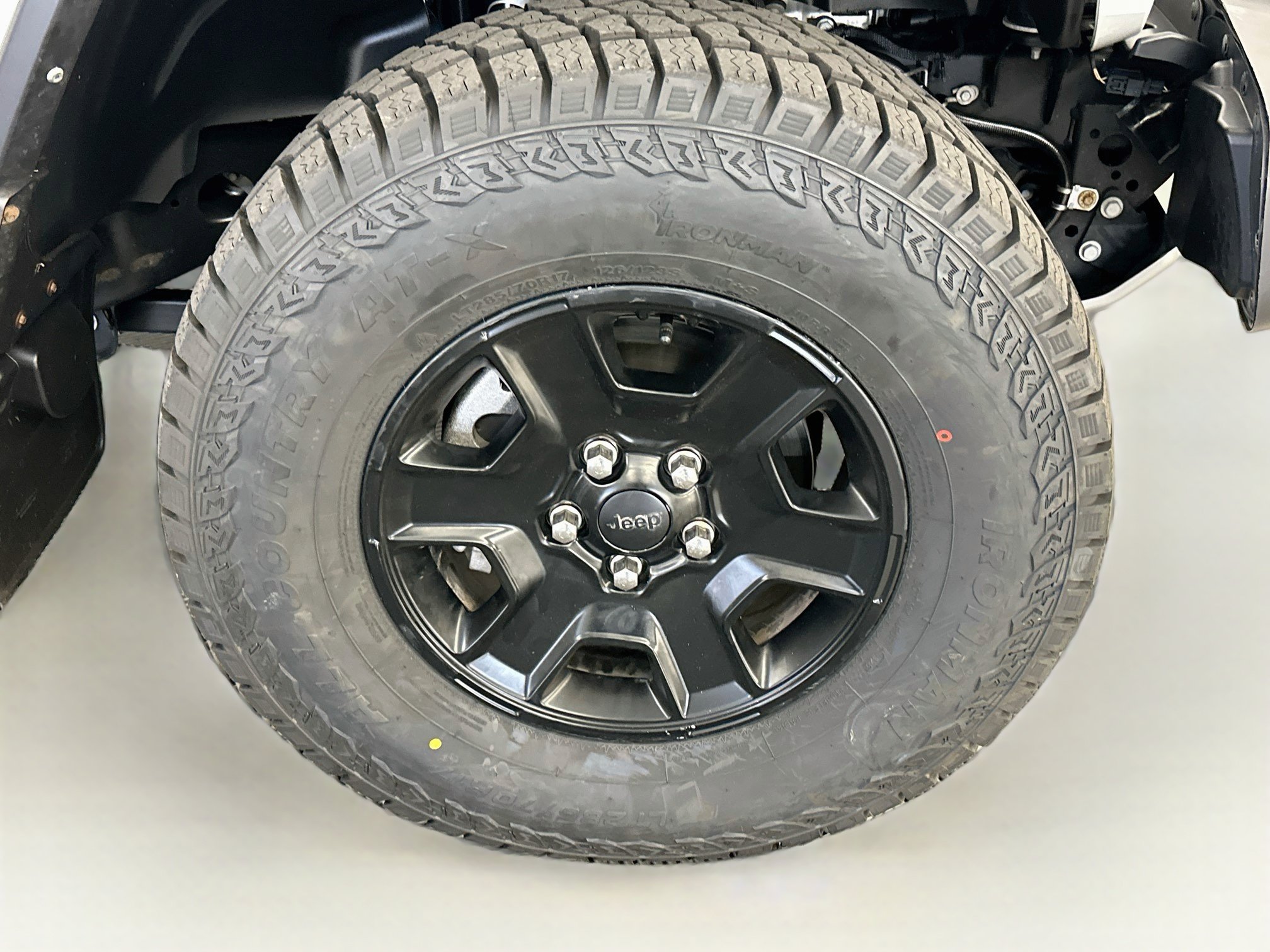 Used 2022 Jeep Gladiator Mojave w/ LED Lighting Group AWD/4WD image 11