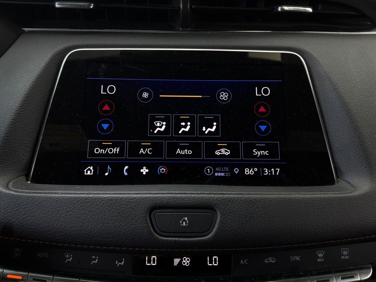 Used 2023 Cadillac XT4 Sport w/ Cold Weather Package FWD image 36