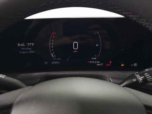 Used 2024 Cadillac XT4 Sport image 14