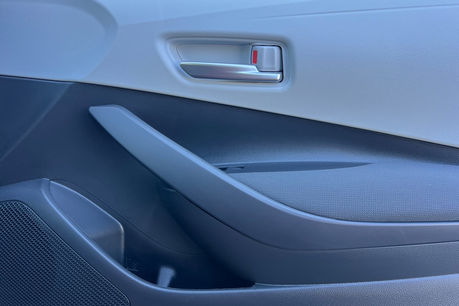 New 2026 Toyota Corolla SE image 18