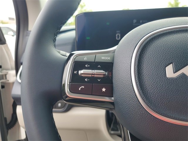 New 2026 Kia Carnival EX image 18