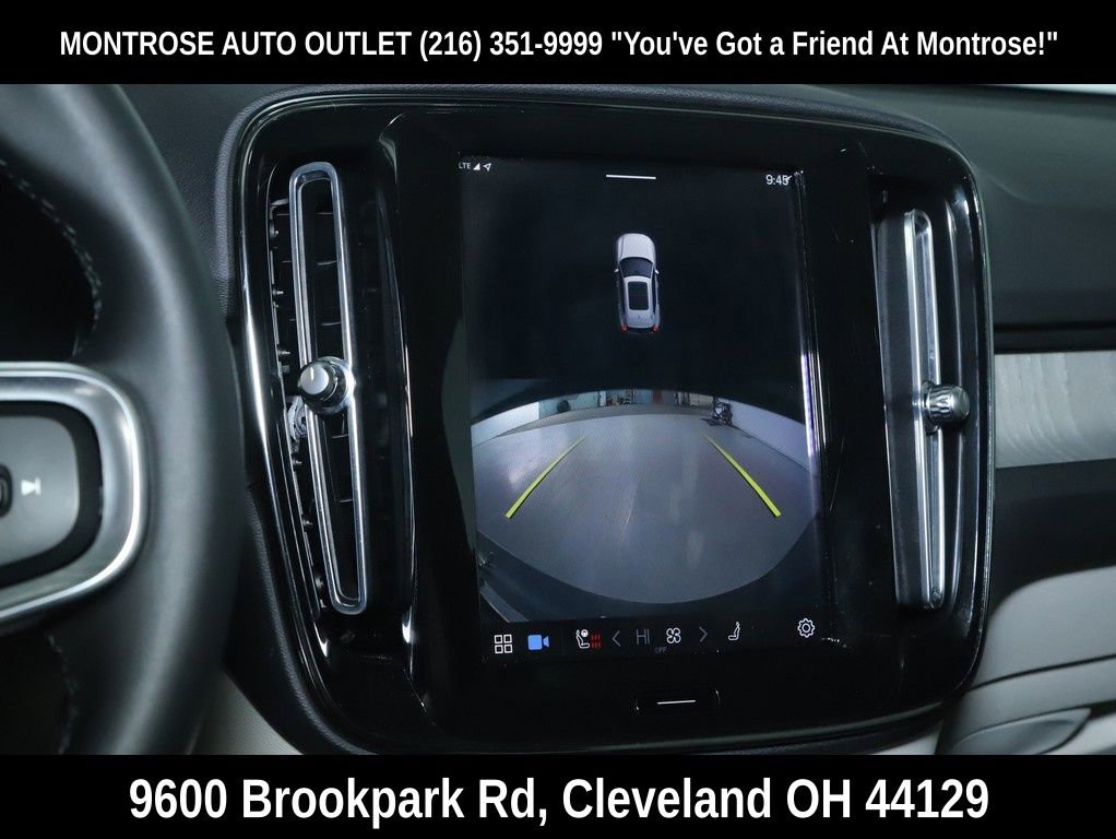 Used 2023 Volvo XC40 B5 Plus w/ Climate Package image 38