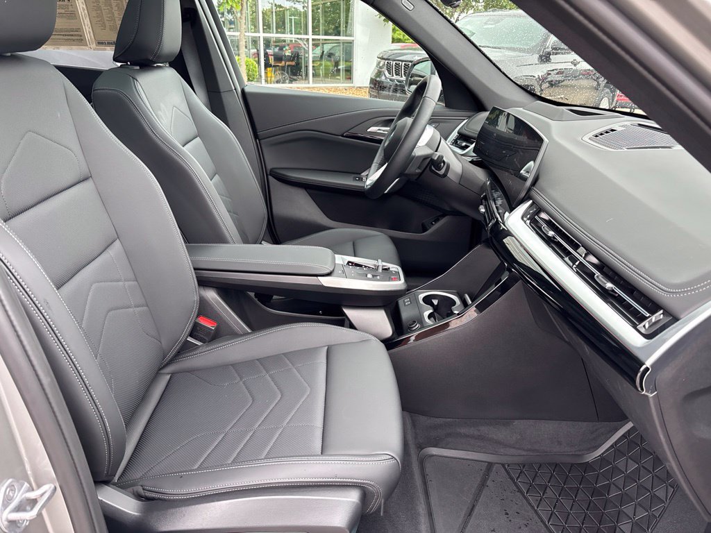 Used 2026 BMW X1 xDrive28i w/ Technology Package AWD/4WD image 30